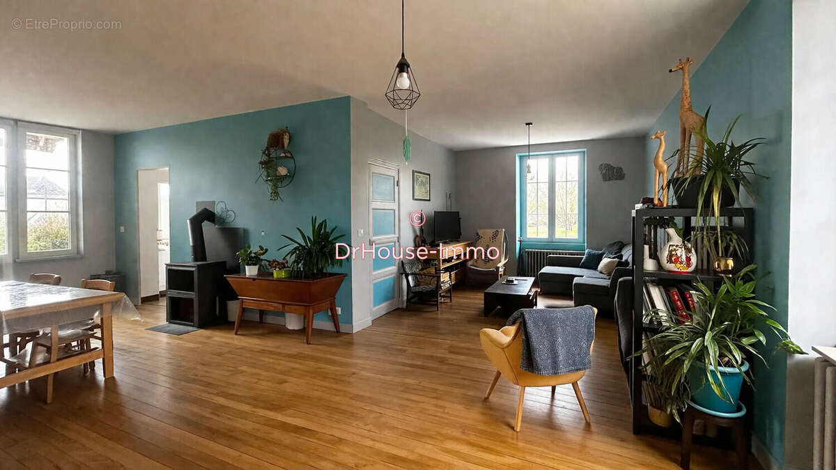 Maison à PERPEZAC-LE-NOIR