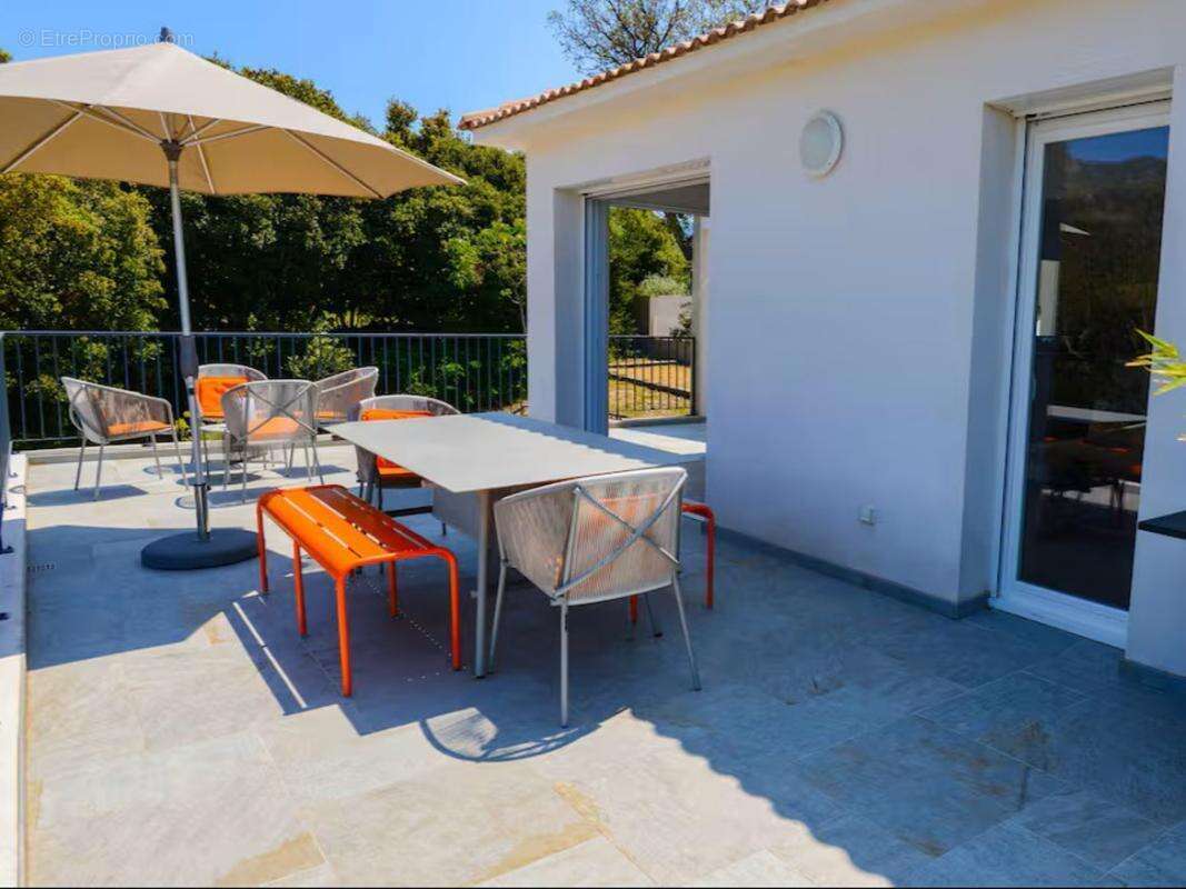 Maison à SAINT-FLORENT