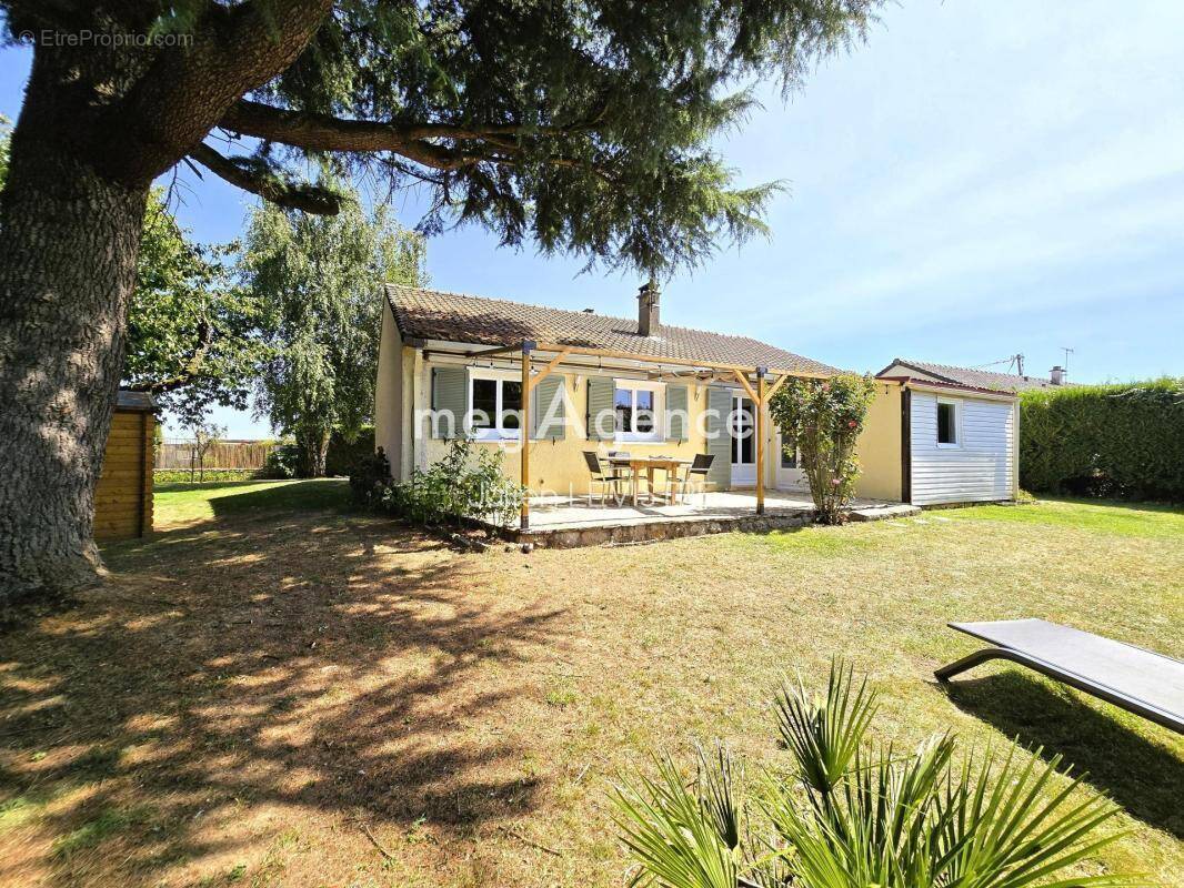 Maison à ABLIS