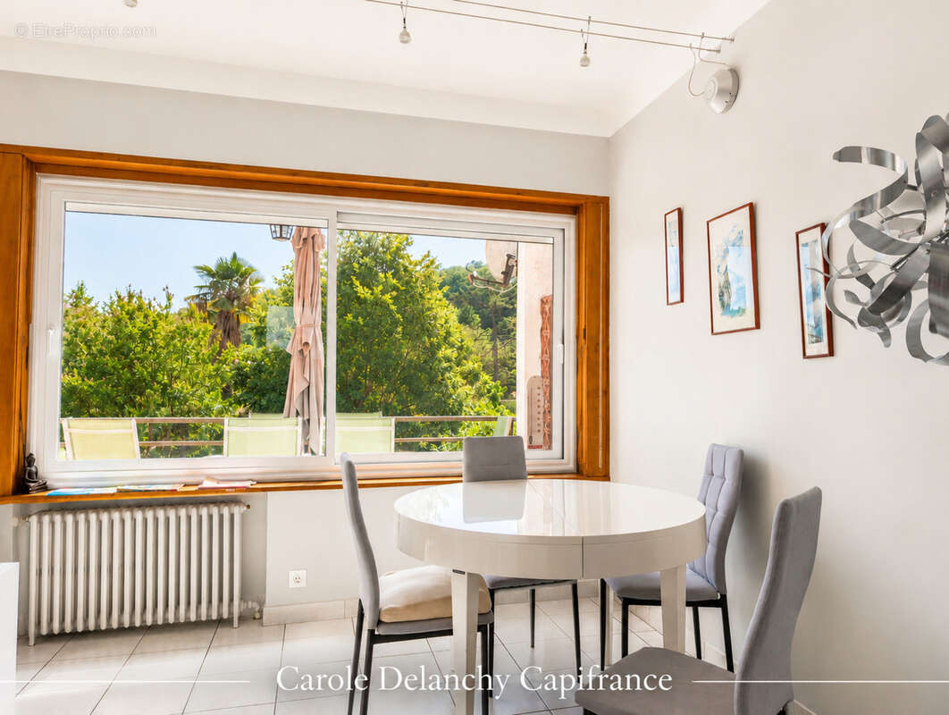 Maison d'architecte, 170 m² + 90 m² sur terrain de 1500 m² à AIRE SUR L'ADOUR (40) - photo 5