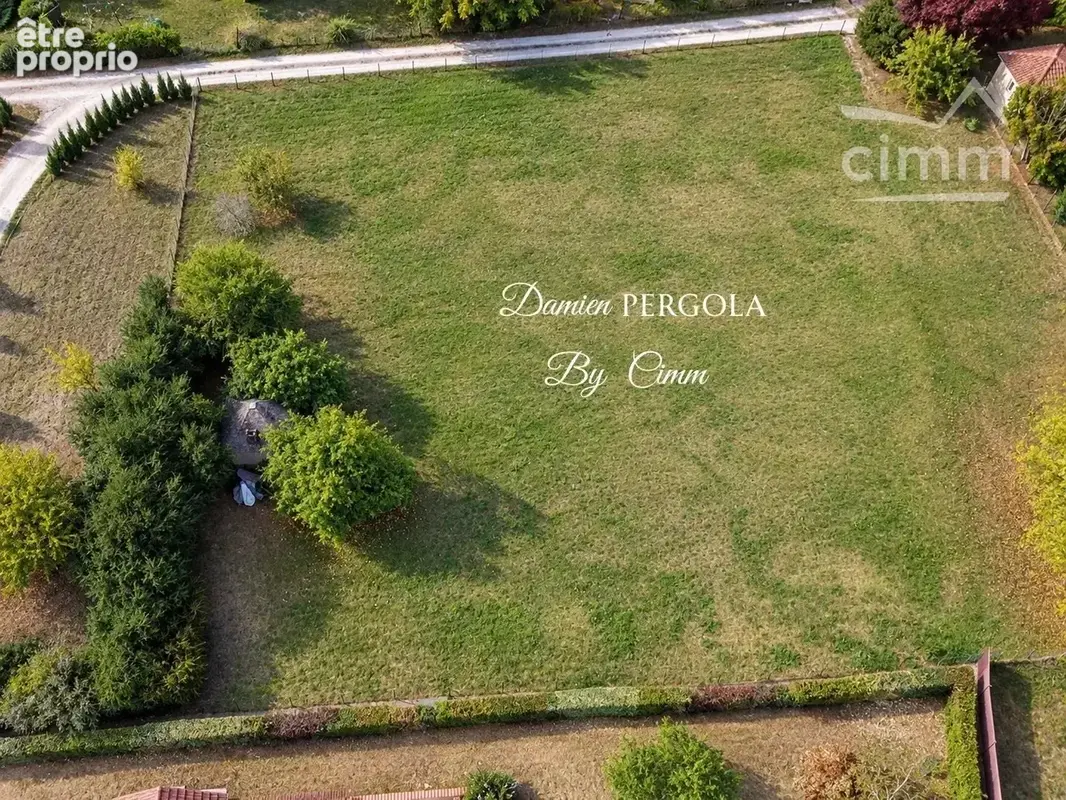 Montignac-Lascaux – Terrain plat de 1 176 m² à deux pas du centre-ville - photo 3