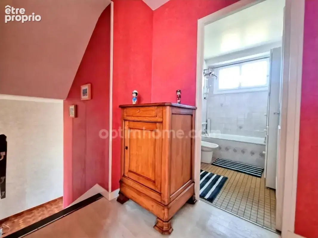  charmant pavillon de 72 m² avec sous-sol complet et jardin clos situe a tinchebray !  - photo 8