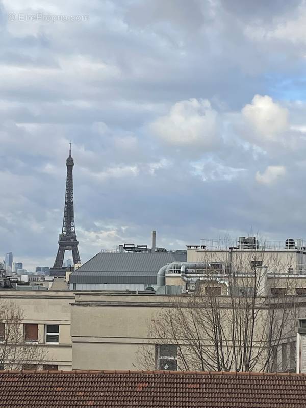 Appartement à PARIS-15E