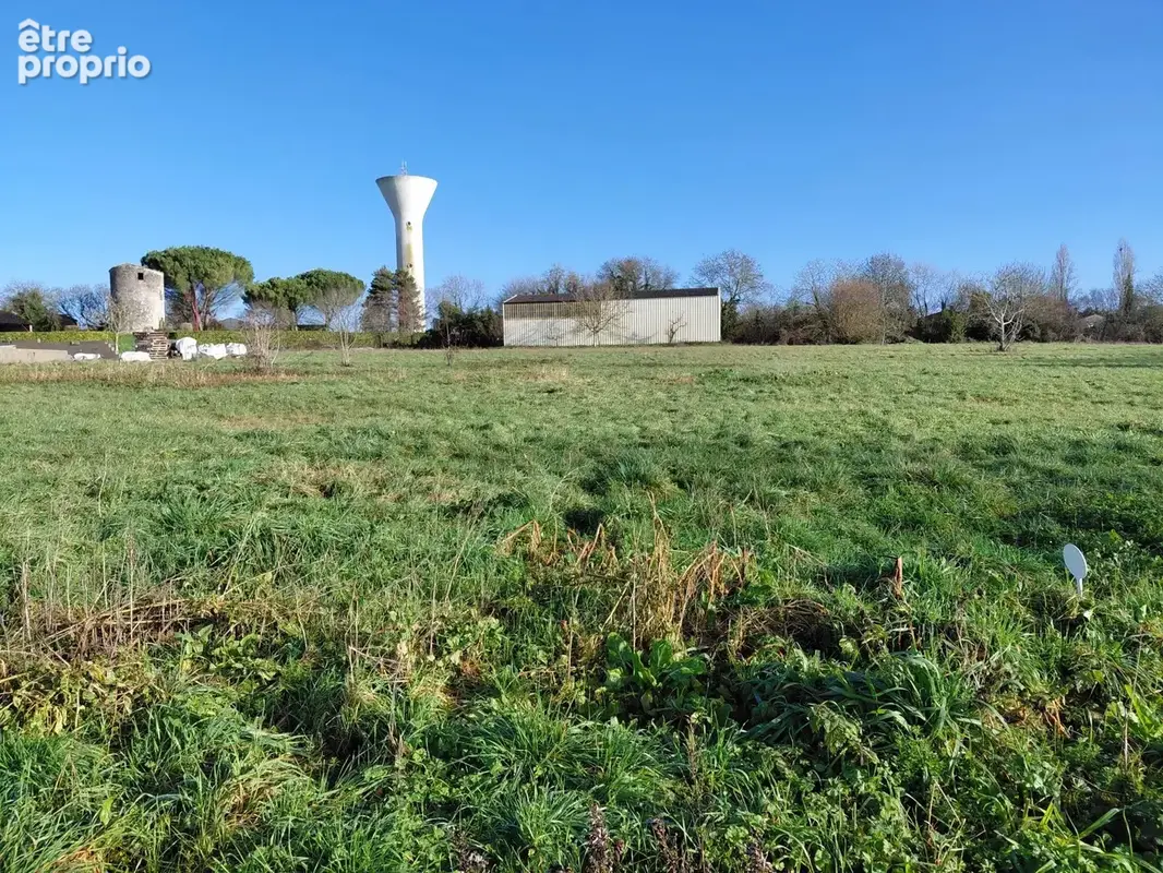 Terrain à bâtir de 1483 m² à PONT-L'ABBE-D'ARNOULT (17) - photo 2