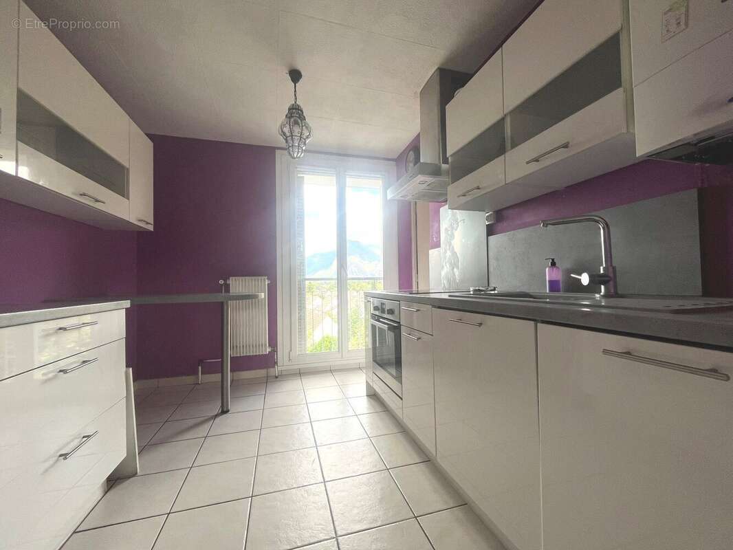 Appartement à FONTAINE