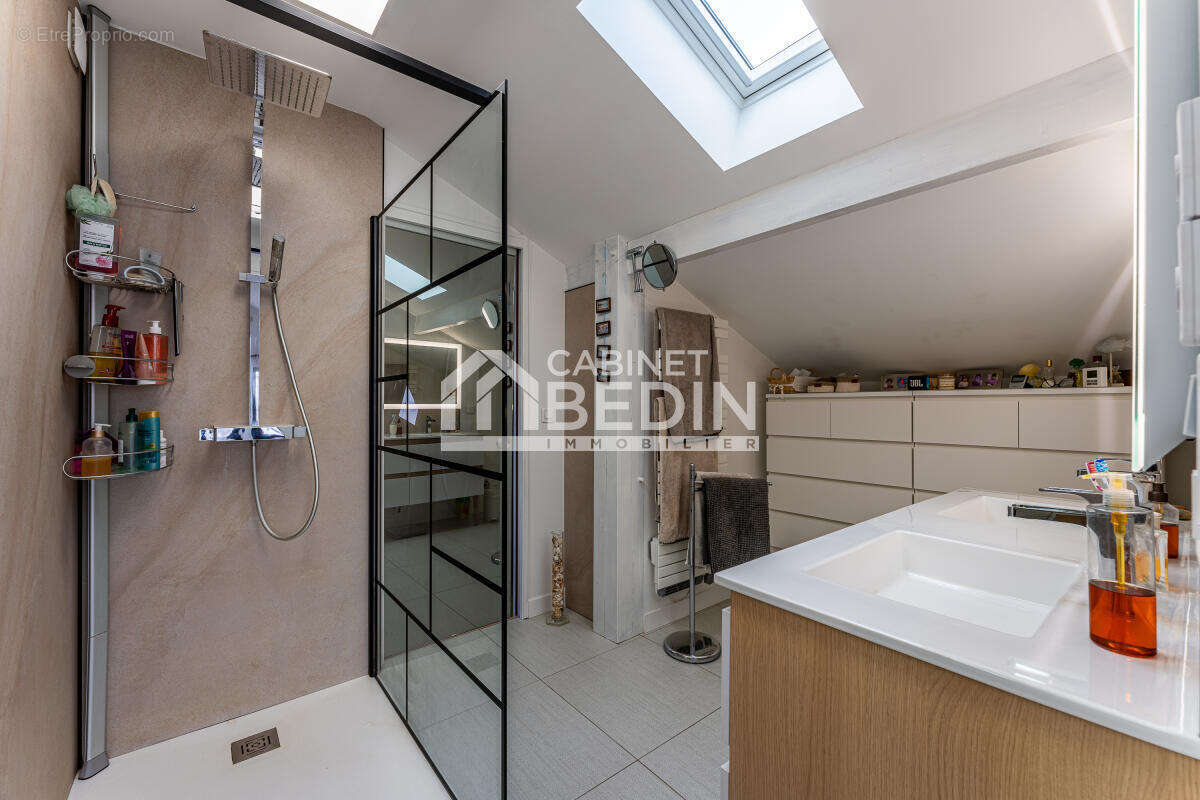 Maison à SAINT-MEDARD-EN-JALLES