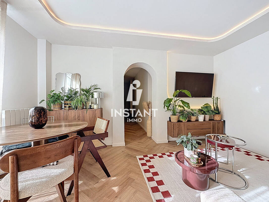 Appartement à LE PERREUX-SUR-MARNE