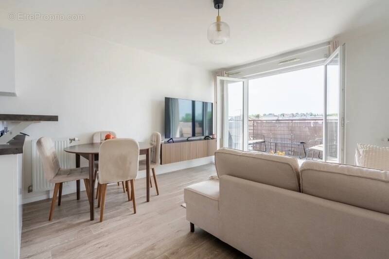 Appartement à LIVRY-GARGAN