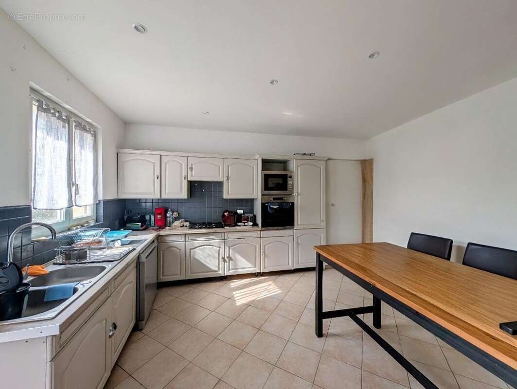 Maison à BUXEROLLES