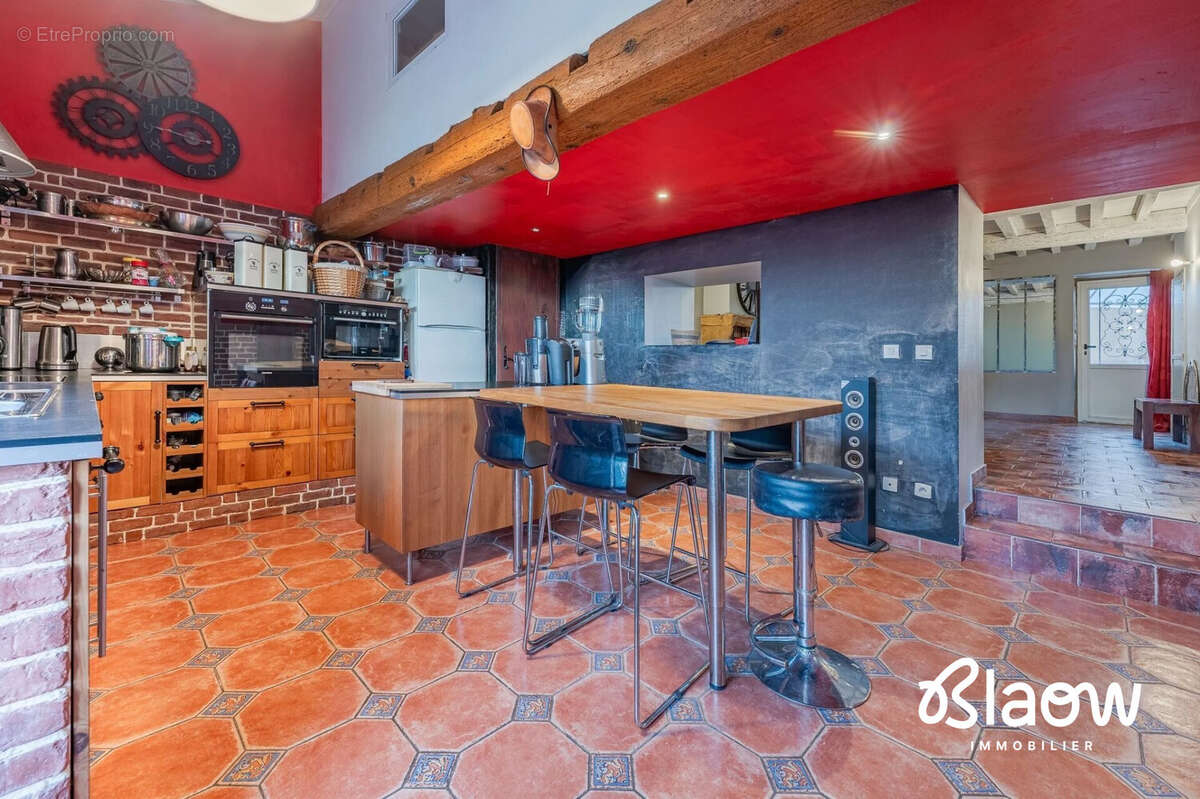 Maison à DECINES-CHARPIEU