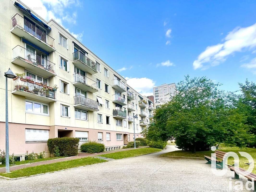 Photo 1 - Appartement à ASNIERES-SUR-SEINE