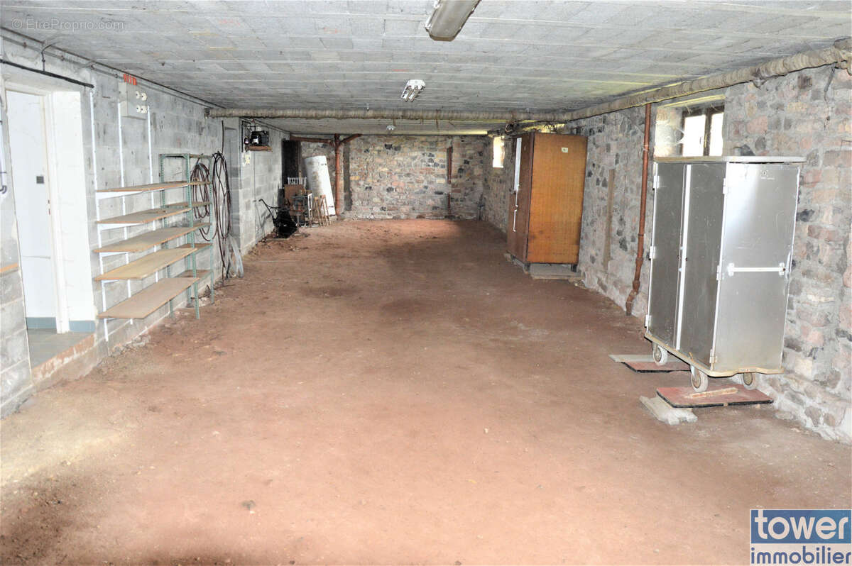 Maison à LASSOUTS