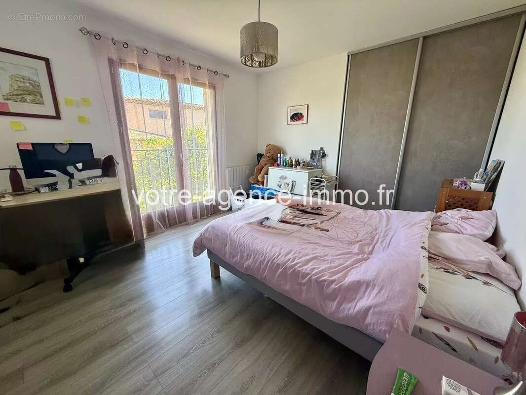 Maison à SAINT-JEANNET