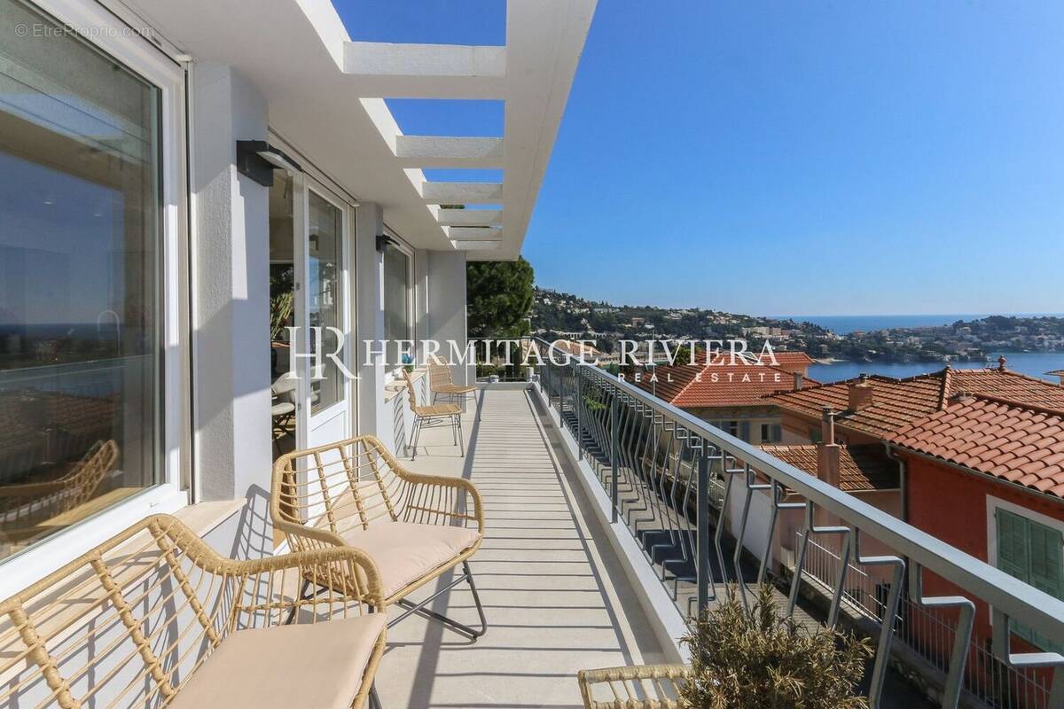 Appartement à VILLEFRANCHE-SUR-MER