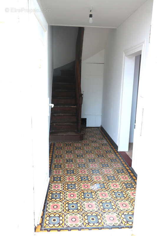 Maison à SAINT-SAVINIEN