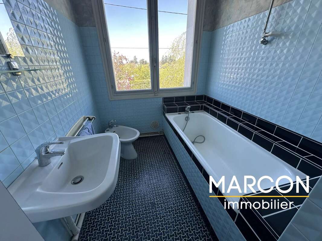 Maison à LA SOUTERRAINE