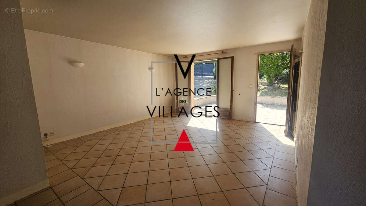 Maison à SAINT-PAUL-EN-FORET