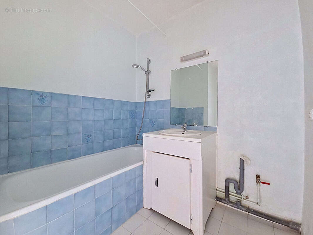 Appartement à MARSEILLE-13E