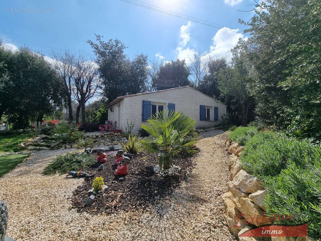 Maison à SAINT-JULIEN