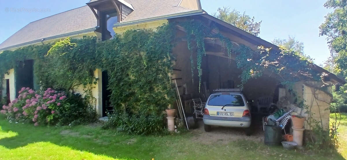 Maison à LAVENAY