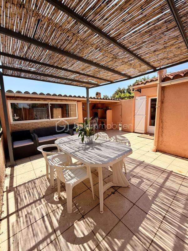 Maison à REGUSSE