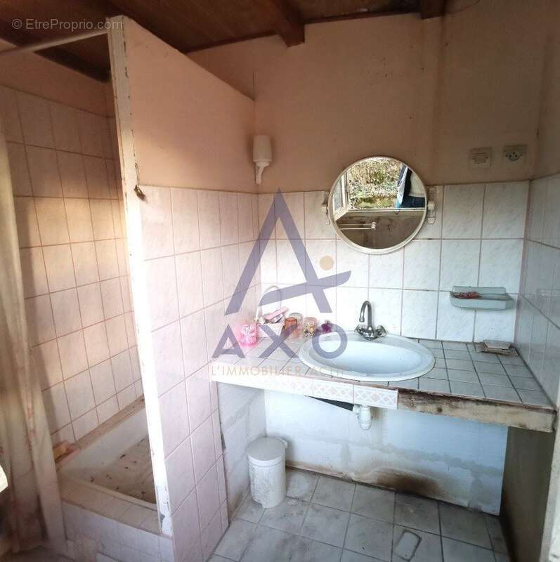 Maison à THENEZAY