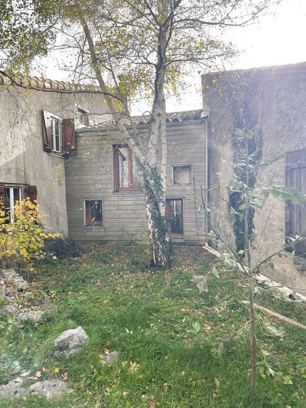 Maison à QUIRBAJOU