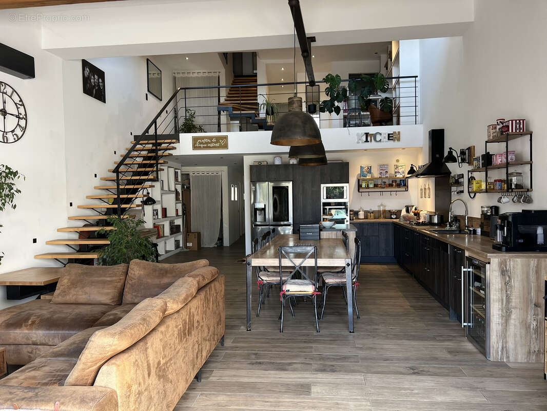 Maison d'exception avec piscine - photo 3