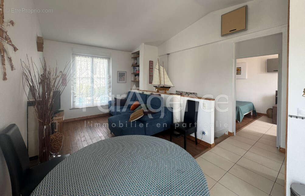 Maison à SAINT-GEORGES-DE-DIDONNE