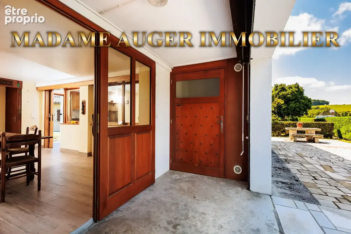 Maison Sauveterre De Béarn 6 pièce(s) 149.47 m2 - photo 6