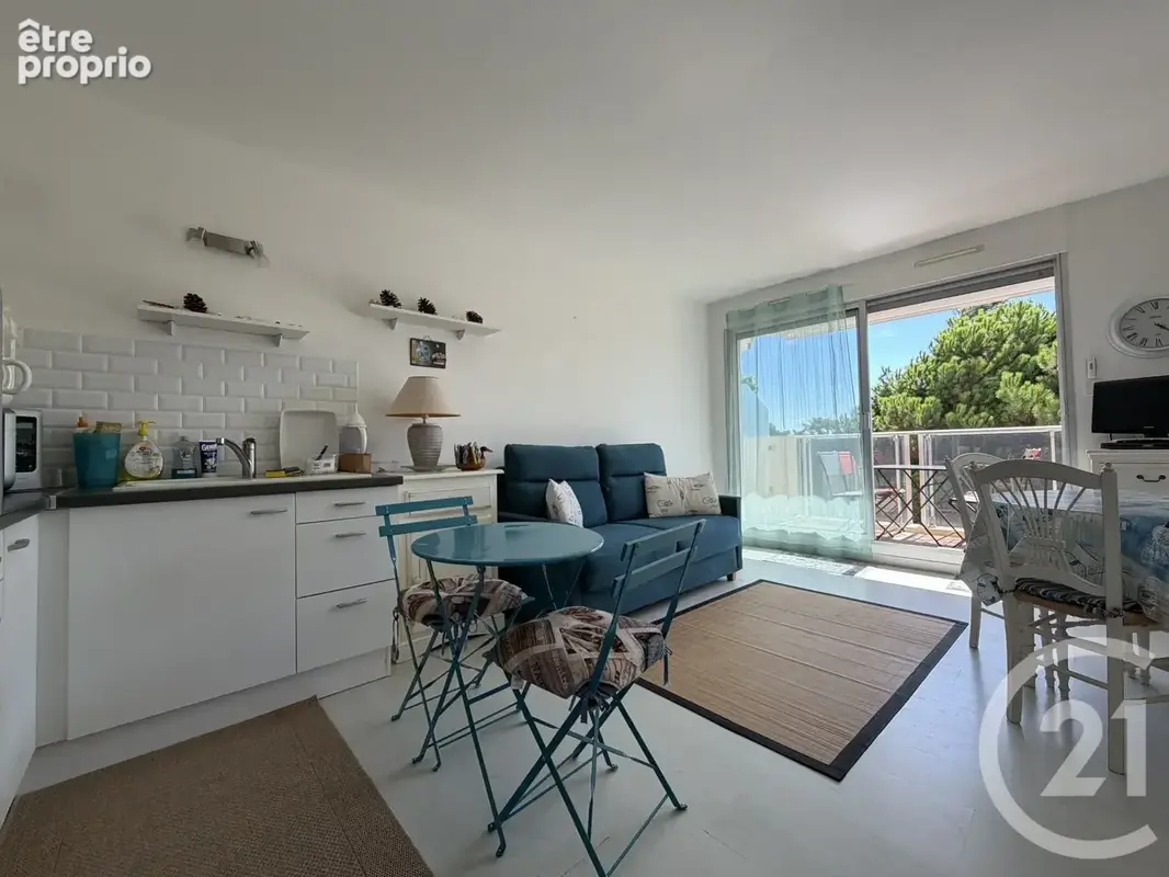 Appartement à VAUX-SUR-MER