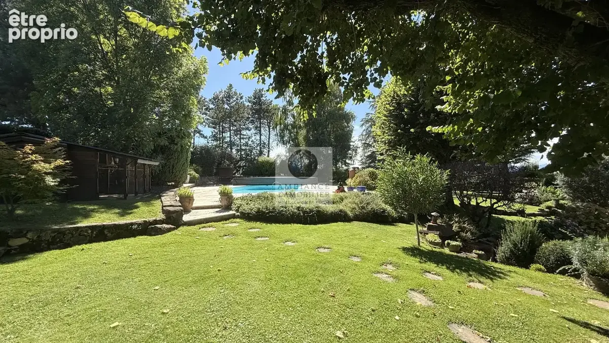 Propriété de caractère avec piscine - photo 4