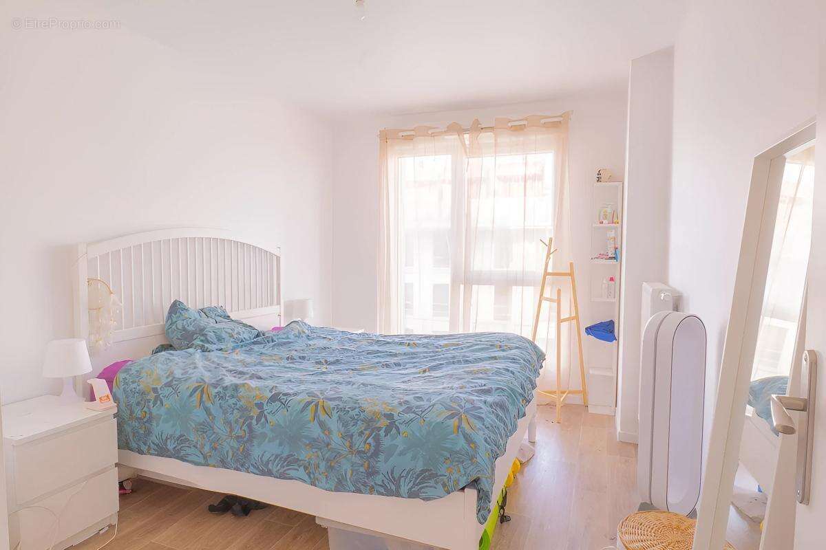 Appartement à BAGNEUX