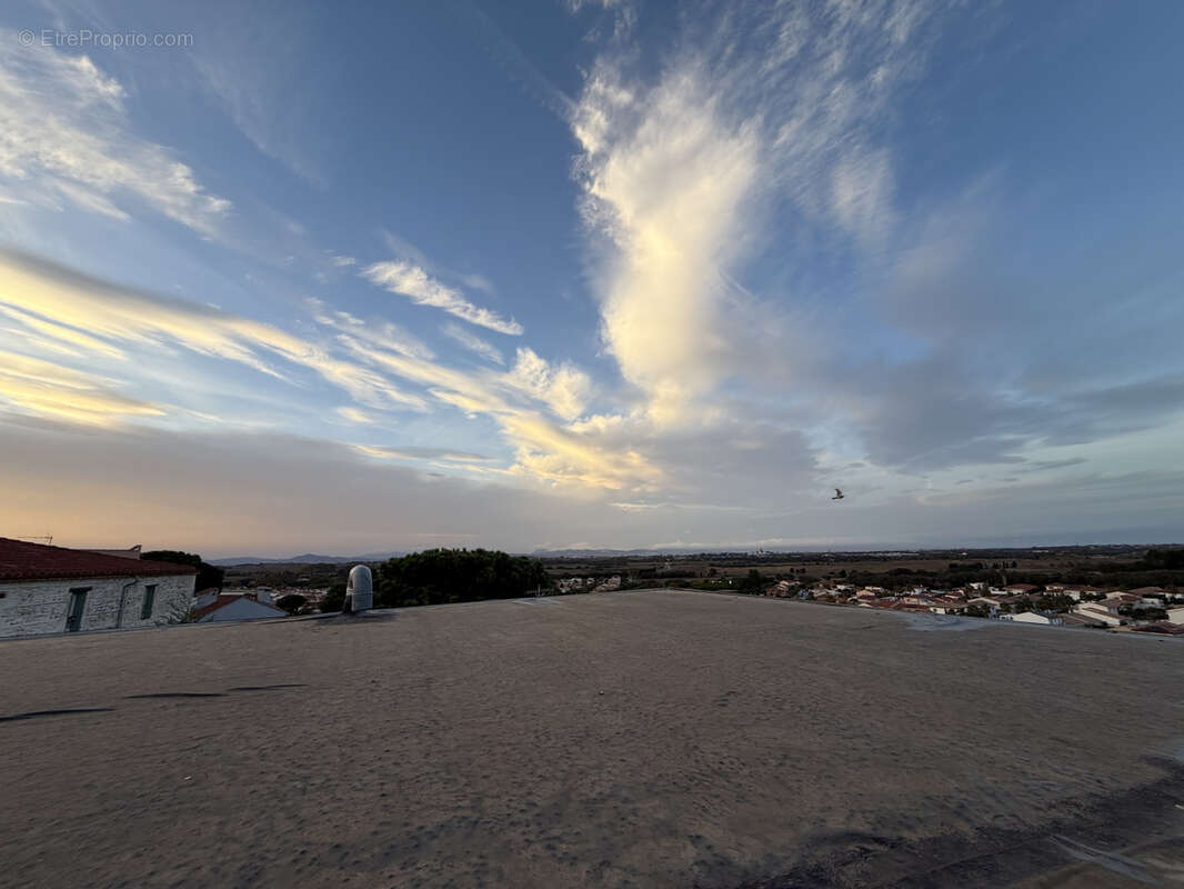 Maison à VILLENEUVE-DE-LA-RAHO