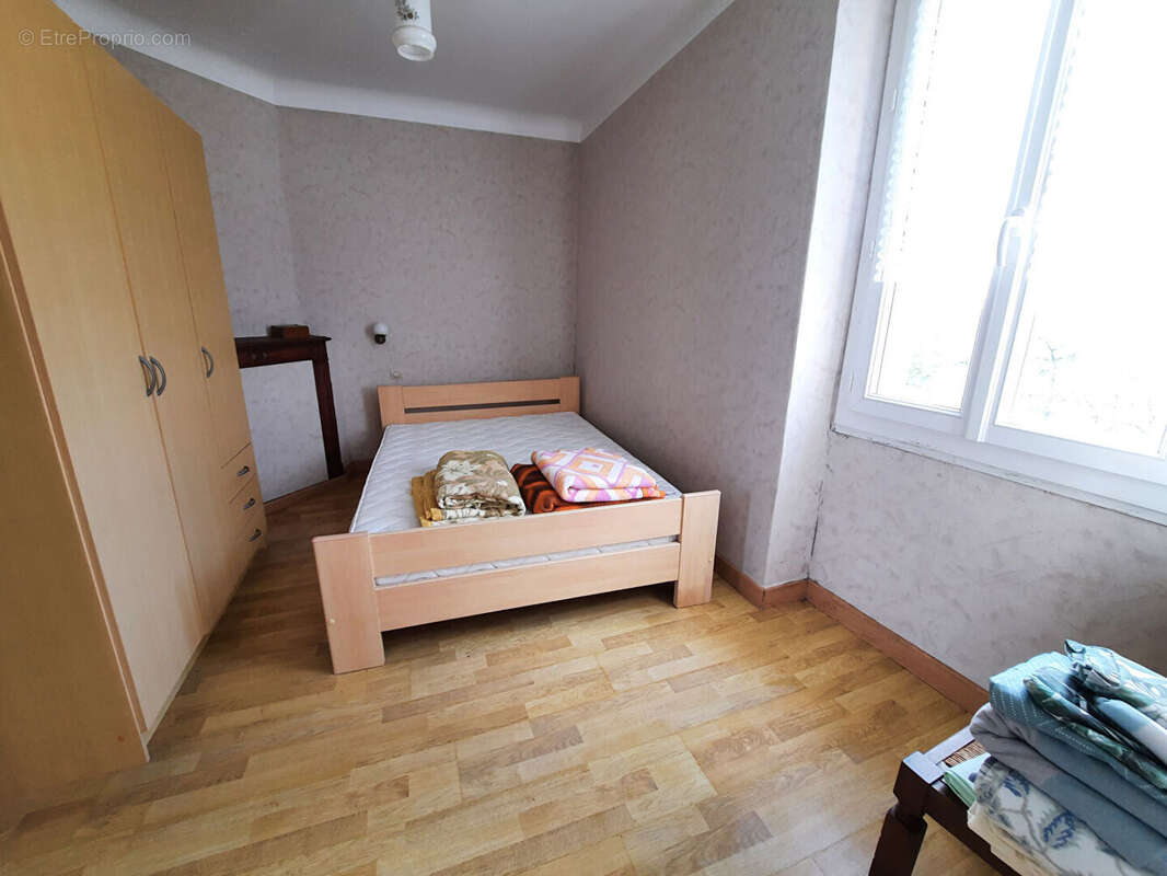 Maison à SAINT-MALO-DE-GUERSAC