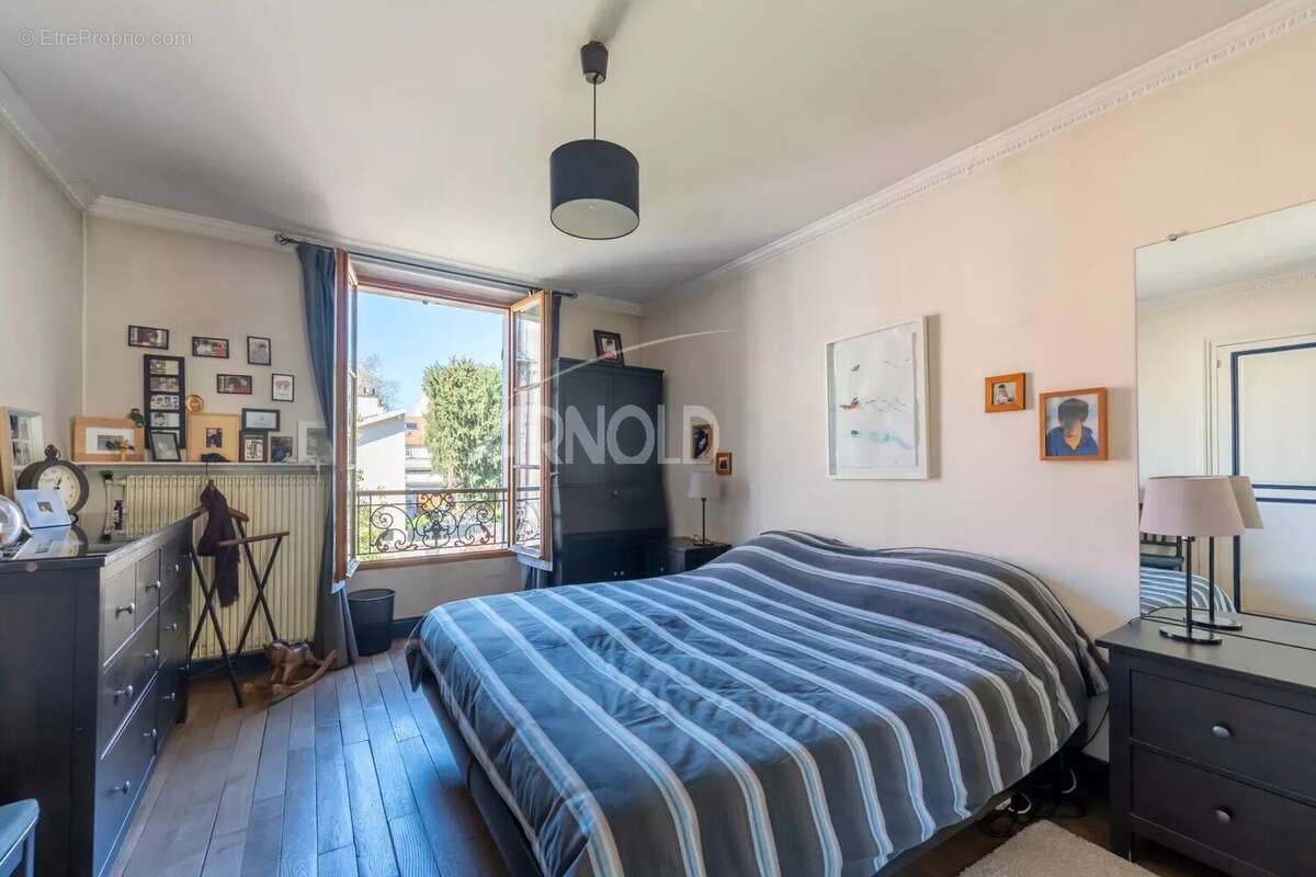 Maison à GENNEVILLIERS