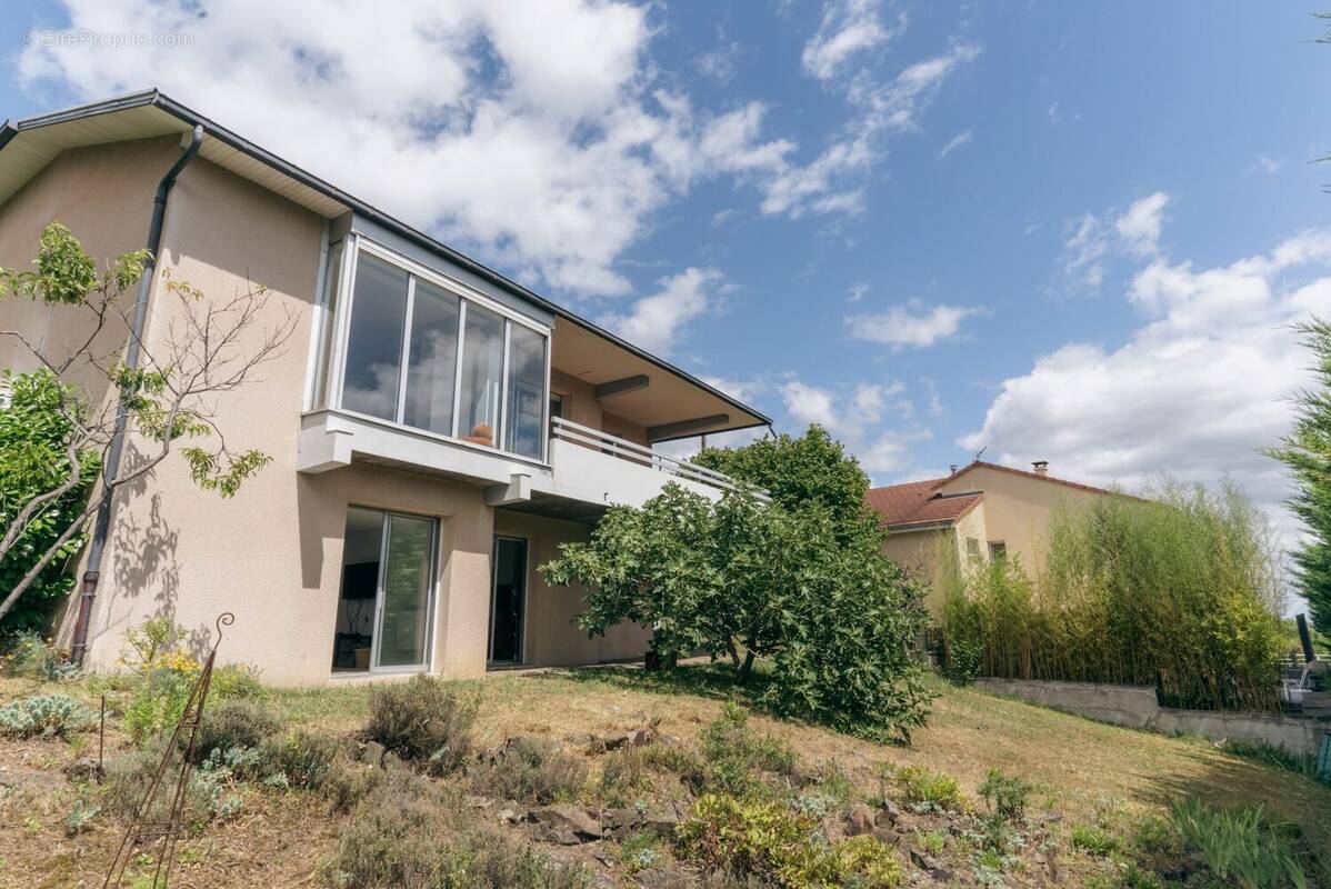 Maison à CLERMONT-FERRAND
