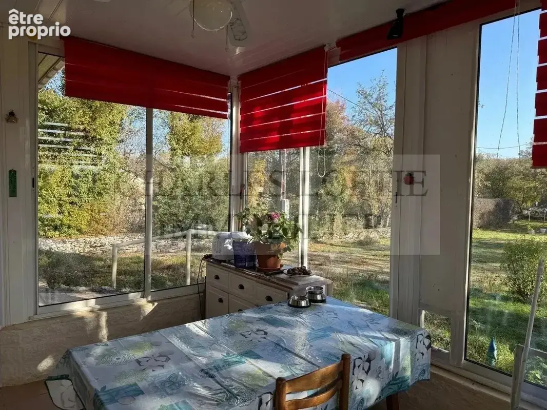 Maison et garage sur terrain de 4550 m² - photo 5
