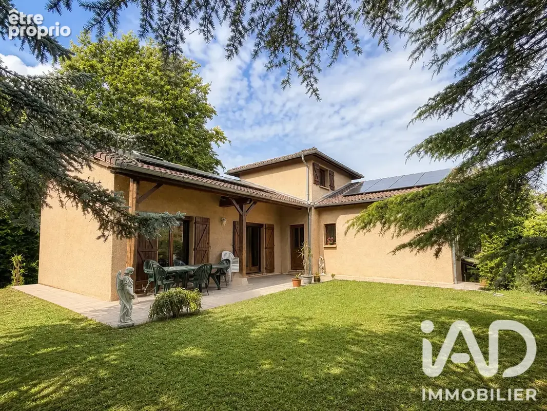 Photo 1 - Maison à CHASSIEU