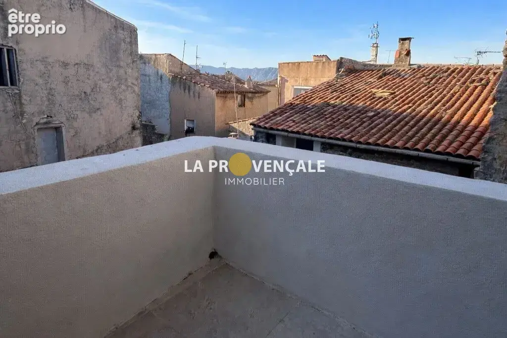 Appartement 38 m² à Trets  - photo 5