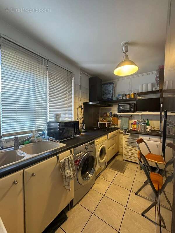 Appartement à PARIS-18E
