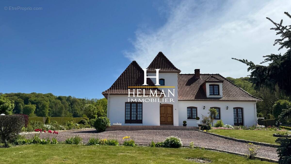 Maison à SAINT-MARTIN-CHOQUEL