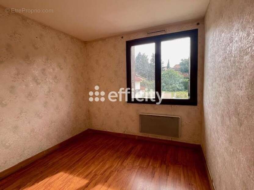 Maison à ROUSSILLON