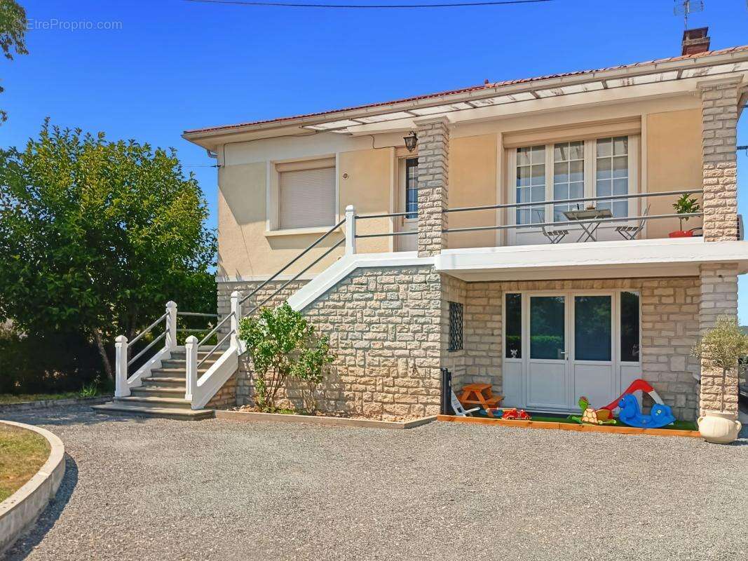 Maison À Vendre - photo 2
