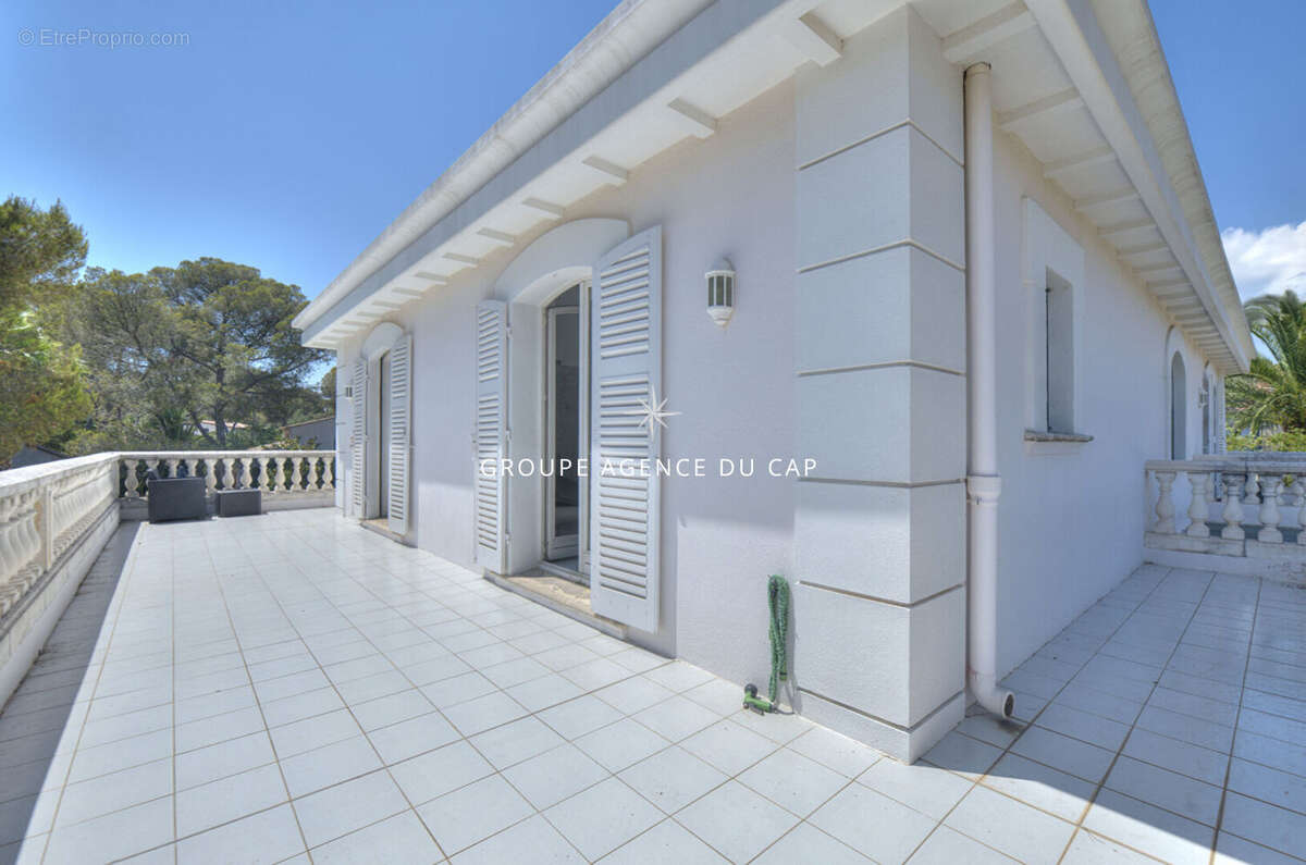 Maison à SAINT-RAPHAEL