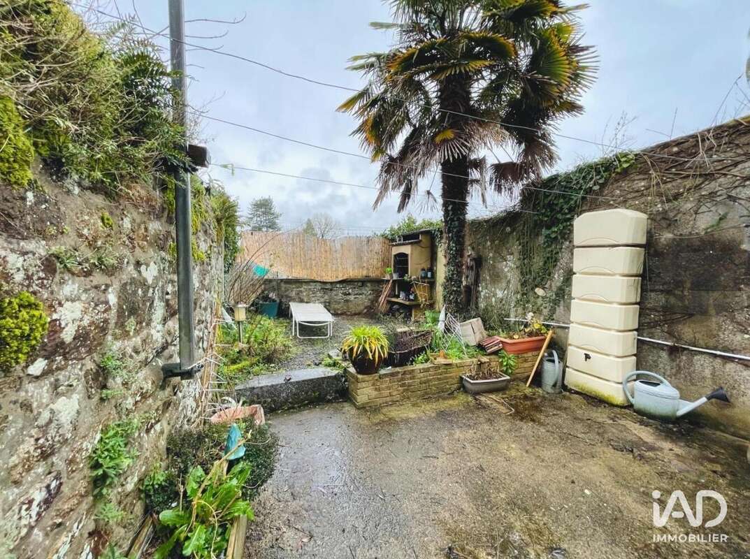 Photo 9 - Commerce à GUINGAMP