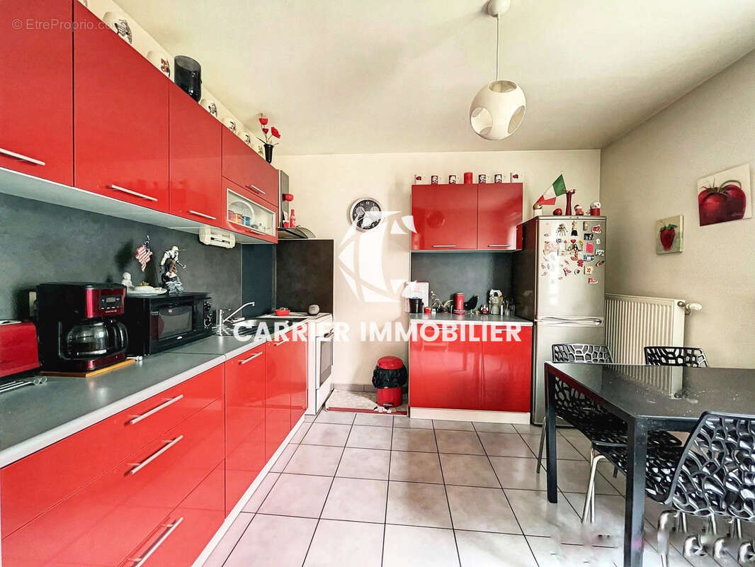 Appartement à LYON-8E