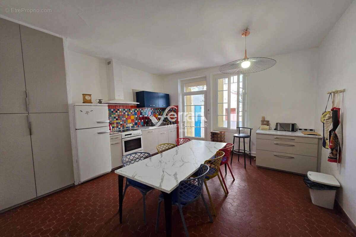 Appartement 107 m² à Salernes  - photo 2