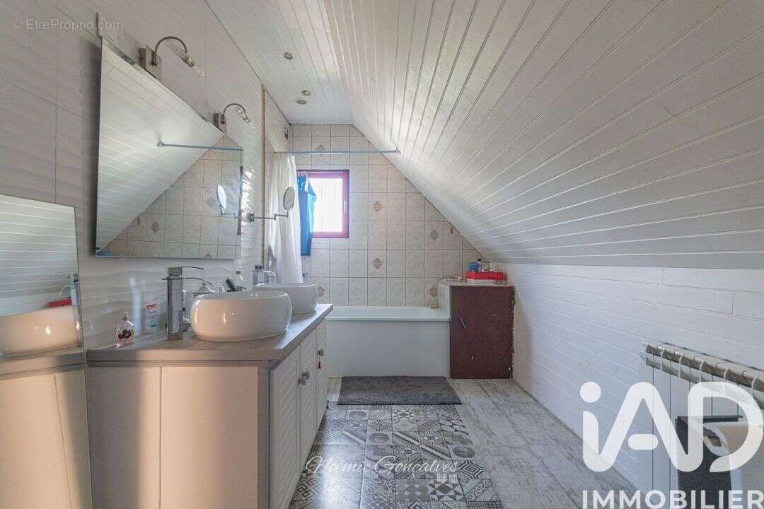 Photo 7 - Maison à SAINT-MARTIN-LA-GARENNE