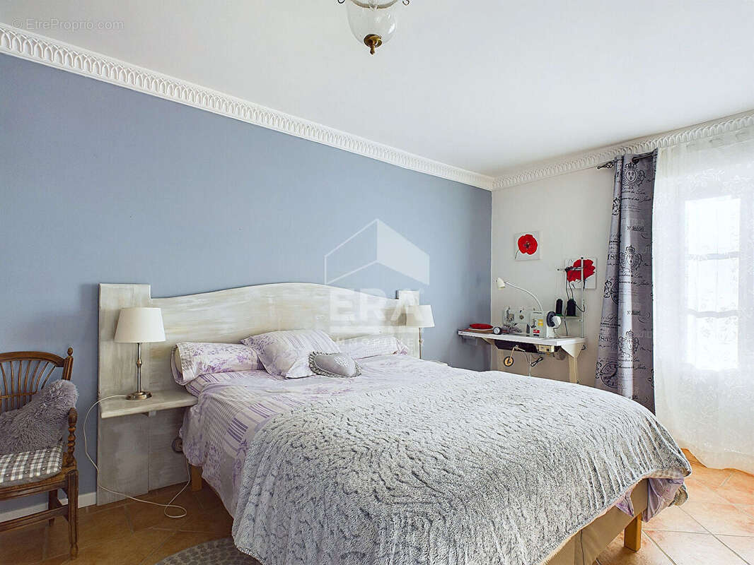 Autre à LA SALVETAT-PEYRALES